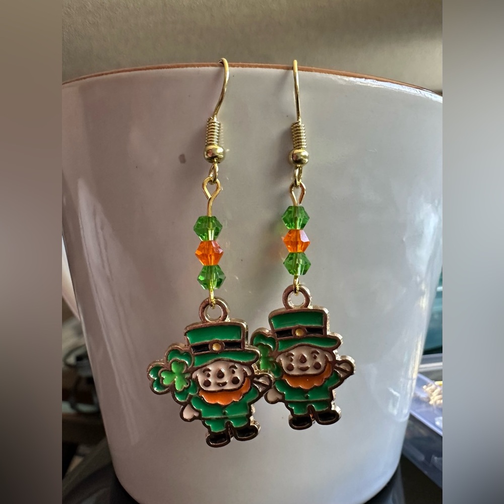Fun St. Patrick's Day Dangle Earrings - Gold Tone - Picture 2 of 3